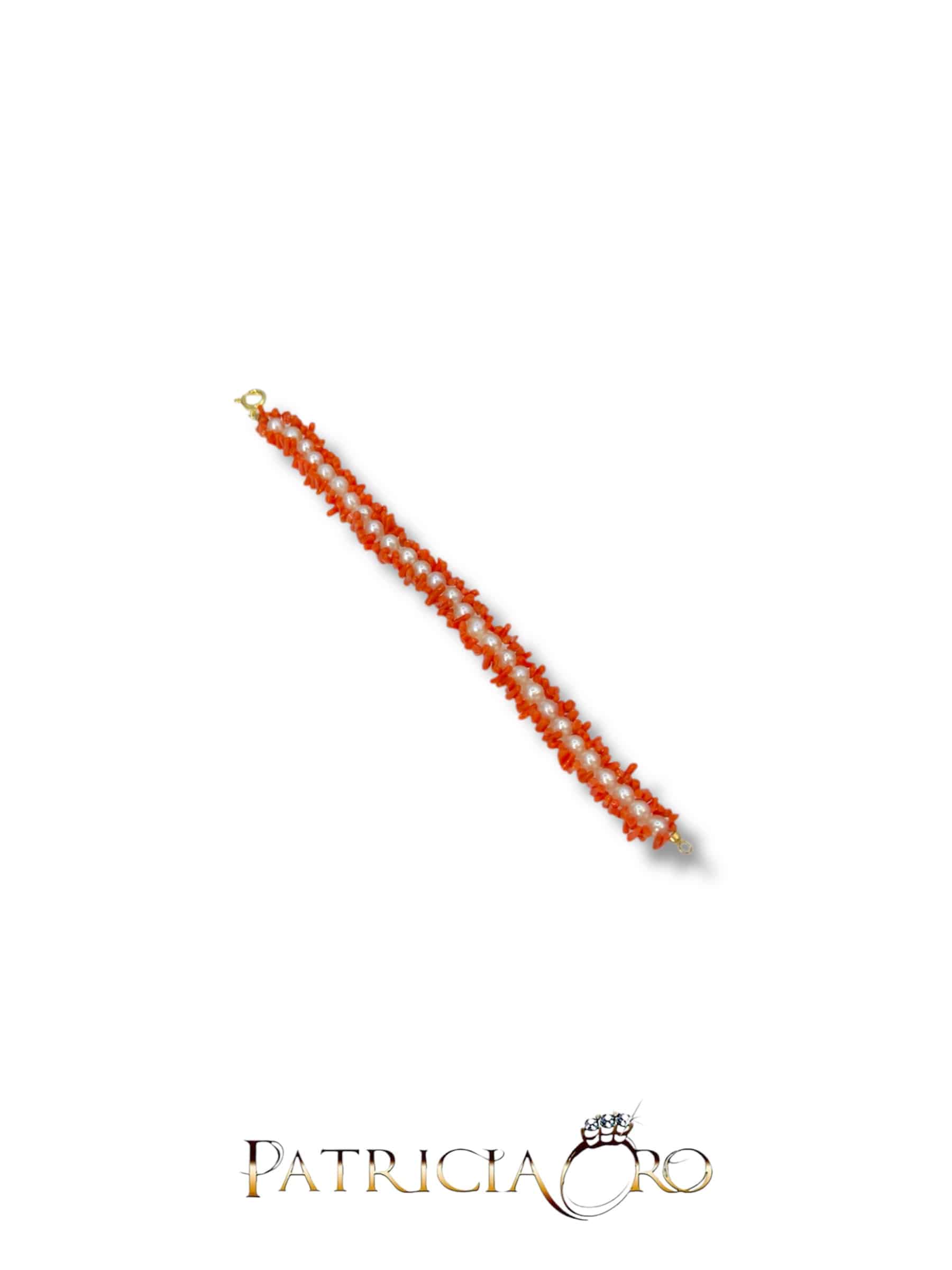 Splendido bracciale da donna con corallo e perle preziose, un gioiello made in italy di Patricia Oro Creations, perfetto per un'idea regalo di lusso. (Vista 2)