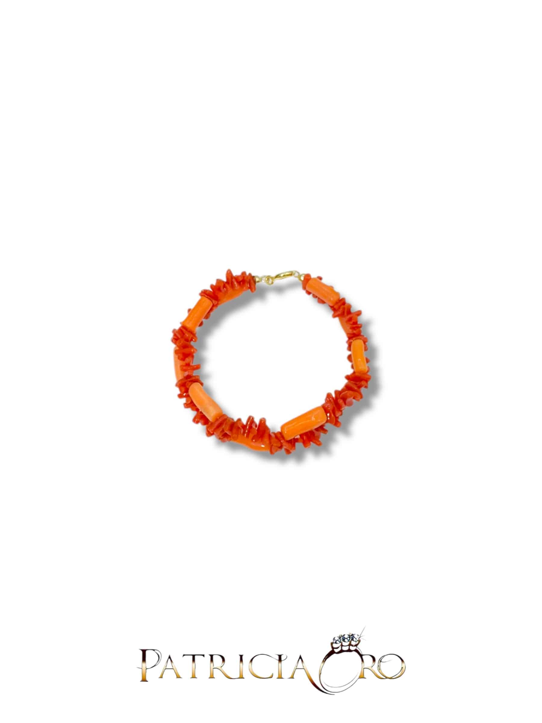 Bracciale da donna con Corallo Sciacca di Patricia Oro Creations: un gioiello made in Italy di alta gioielleria, perfetto per un regalo prezioso. (Vista 2)