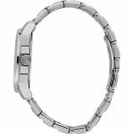 L'orologio Maserati Successo, un gioiello di lusso per l'uomo moderno. Design elegante e materiali pregiati per un accessorio senza tempo. (Vista 2)