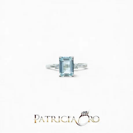 Anello in Oro Bianco 750 con Acqua Marina e Diamanti Davite&Delucchi