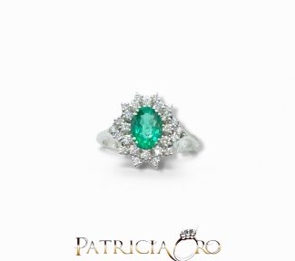 Anello da donna Davite&Delucchi con smeraldo e diamanti: un capolavoro di alta gioielleria per un regalo prezioso. (Vista 2)