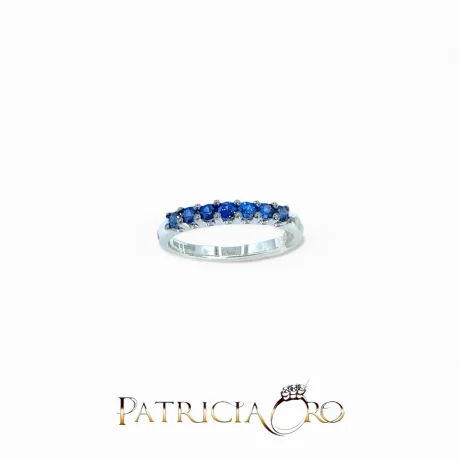 Anello Veretta con Zaffiro e Diamanti in Oro Bianco 750