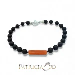 Bracciale da uomo Patricia Oro Creations con Corallo Sciacca e onice, un gioiello made in italy di alta manifattura.