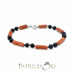 Bracciale da uomo Patricia Oro Creations con Corallo Sciacca e Onice, un gioiello made in italy di alta manifattura.