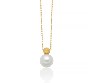 Scopri l'eleganza senza tempo della Collana Miluna con Perla in Oro, un gioiello di lusso perfetto per un'idea regalo preziosa. Esplora la collezione di Miluna Gioielli su Gioielleria Patricia Oro.