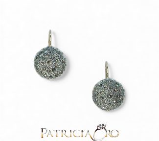 Splendidi orecchini da donna in oro e diamanti Clesi Gioielli, un'eccellenza di gioielli diamanti per un'idea regalo preziosa. (Vista 2)