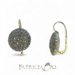 Splendidi orecchini da donna in oro e diamanti Clesi Gioielli, un'idea regalo preziosa per chi ama i gioielli diamanti.
