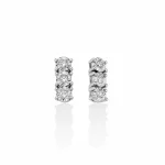 Scopri gli Orecchini Miluna Trilogy con diamanti certificati 18k, un'esplosione di eleganza senza tempo. Acquista ora su Gioielleria Patricia Oro!