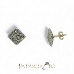 Splendidi orecchini in oro e diamanti Clesi Gioielli, un'eccellenza di gioielleria di lusso, perfetti per un'idea regalo preziosa.