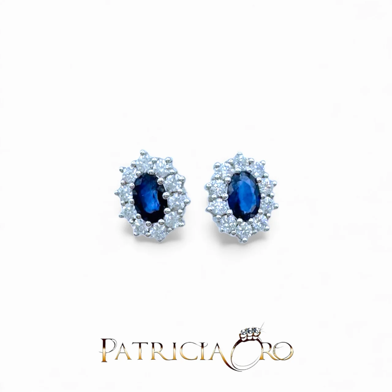 Splendidi orecchini Davite&Delucchi con zaffiri e diamanti, un'eccellenza di gioielli di lusso per un'eleganza senza tempo.