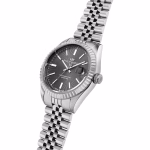 Scopri l'Orologio Philip Watch Caribe Urban, un gioiello di lusso perfetto per chi cerca l'eleganza senza tempo. Un'idea regalo preziosa per veri intenditori. (Vista 3)