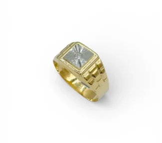 Anello da uomo in oro 18k, un gioiello di lusso firmato Gioielleria Patricia Oro. Un'idea regalo preziosa per chi ama l'alta gioielleria.
