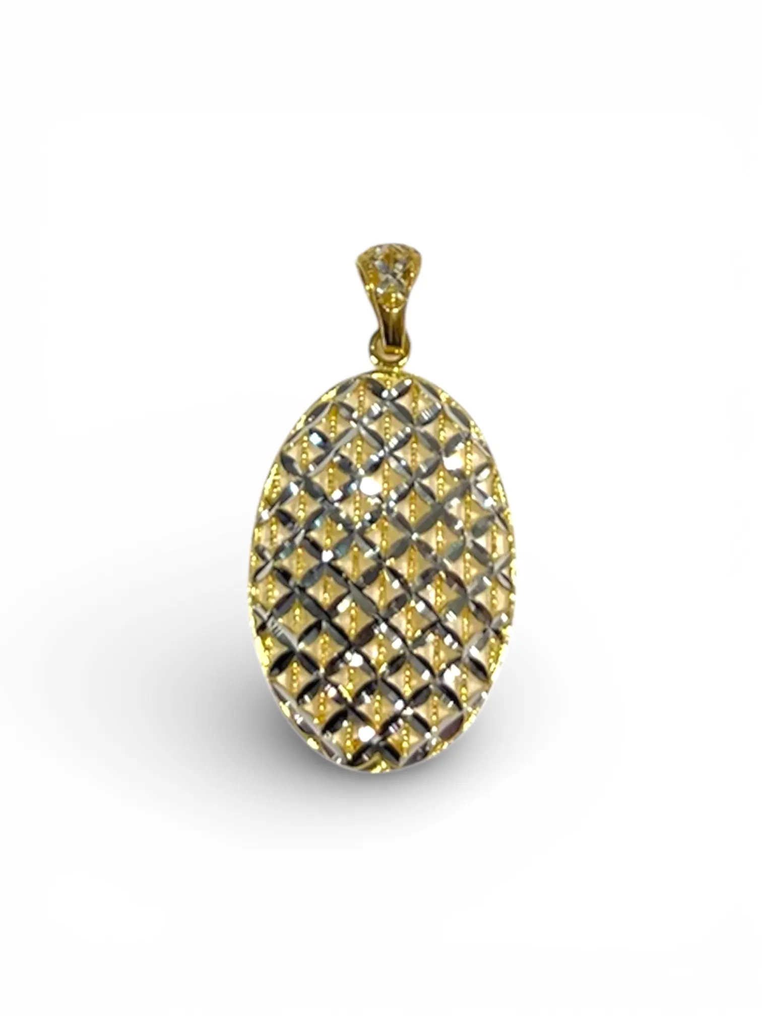 Ciondolo in oro 750 da donna, un gioiello di lusso perfetto per un'idea regalo preziosa.