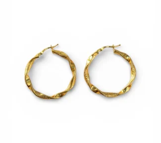 Eleganti Orecchini Cerchi in Oro Giallo 750: un gioiello di lusso per un'eleganza senza tempo.