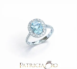 Splendido anello Davite & Delucchi con acquamarina e diamanti, un gioiello di lusso perfetto per un'occasione speciale.