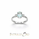 Splendido anello Davite&Delucchi in oro 18k con acquamarina e diamanti, un gioiello di lusso perfetto per un'occasione speciale.