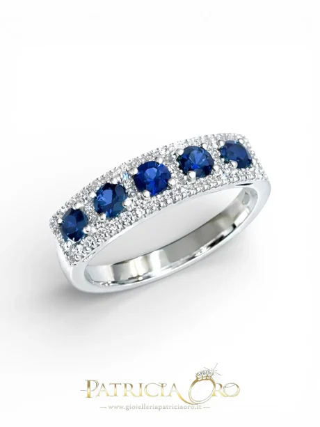 Anello Veretta con Zaffiro e diamanti in Oro Bianco 18KT