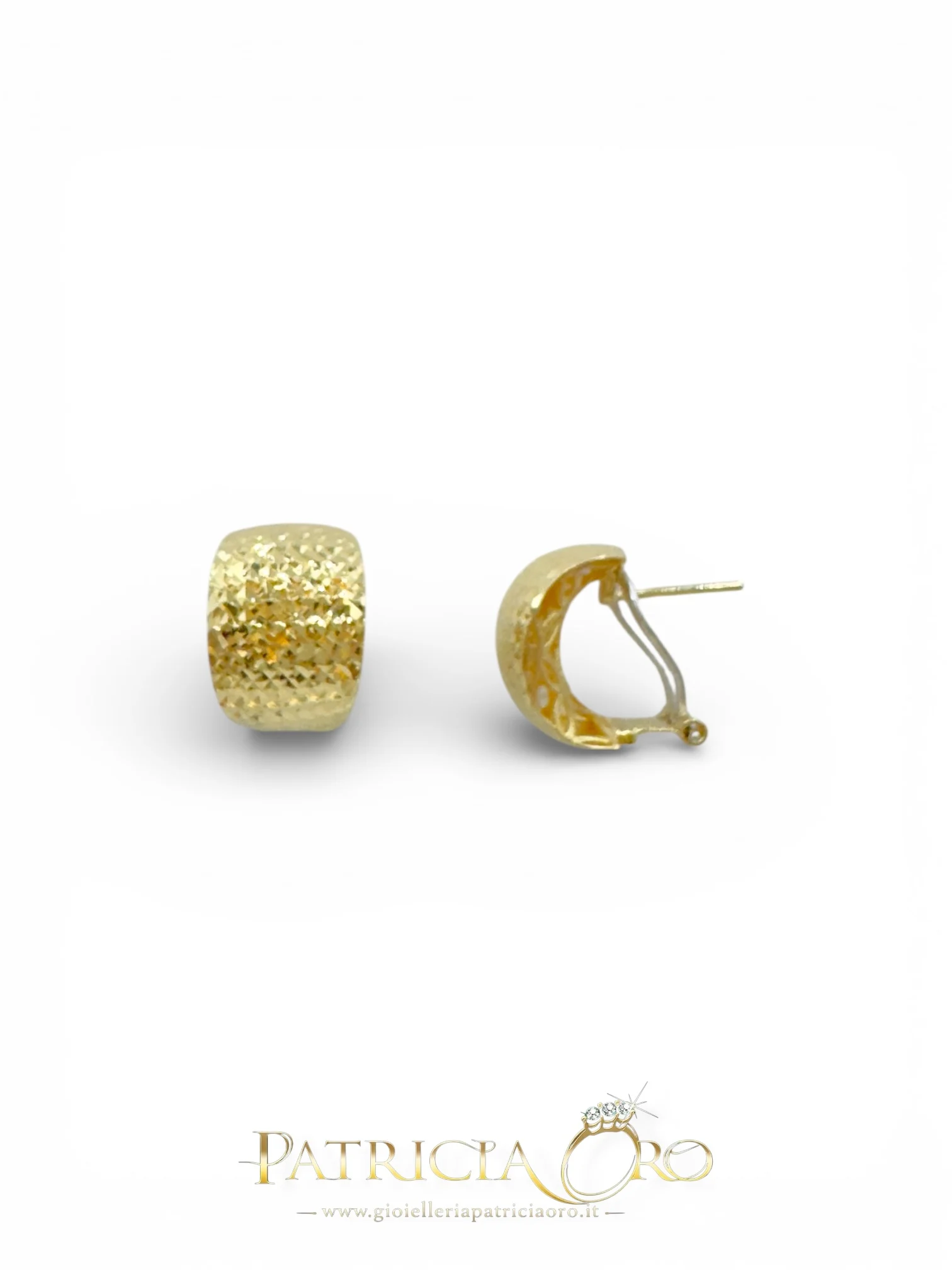 Splendidi orecchini da donna in oro 18kt, un gioiello di lusso perfetto per un'idea regalo preziosa.
