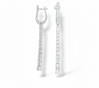 Splendidi orecchini tennis da donna Davite&Delucchi in oro 18 carati, un'icona di eleganza e raffinatezza. Perfetti come idea regalo preziosa, questi gioielli diamanti incarnano l'alta gioielleria.