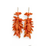 Splendidi orecchini Corallo Sciacca Frutta e Fiori in Oro, un capolavoro di Patricia Oro Creations, espressione di gioielli made in italy e alta gioielleria.