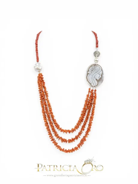 Collana Corallo Sciacca 3 Fili con Perle Barocche e Cammeo