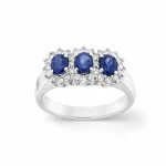 Splendido anello in oro Davite&Delucchi con zaffiri e diamanti, un gioiello di lusso perfetto per un'occasione speciale.