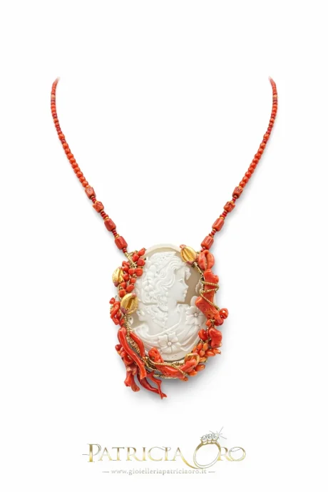 Collana Donna Corallo Sciacca con Cammeo Stile Antico