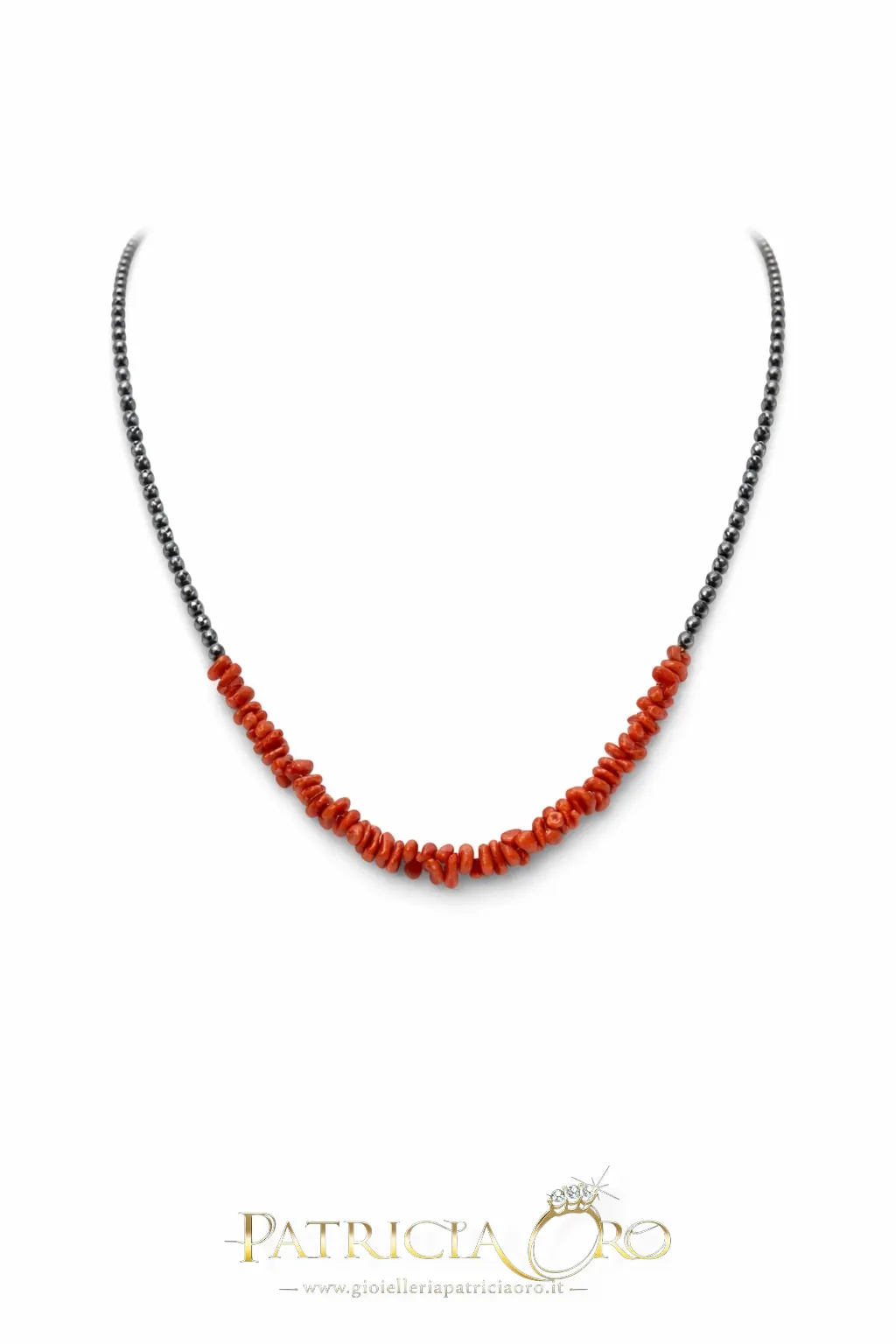 Splendida Collana Corallo Sciacca e Ematite Silver, un gioiello made in italy di Patricia Oro Creations, perfetto per un'eleganza senza tempo.