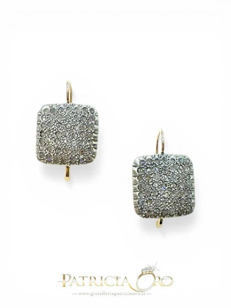 Orecchini Stile Antico in Oro 375 e Diamanti Rosetta