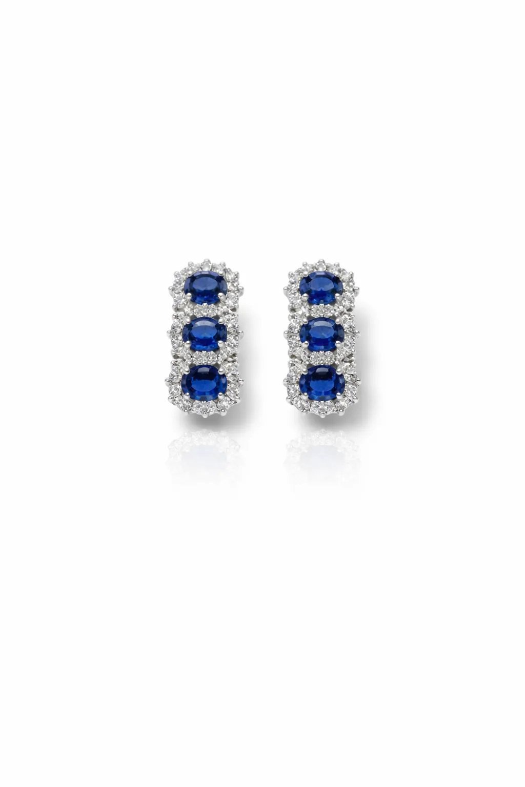 Orecchini Trilogy con Zaffiro e Diamanti in Oro