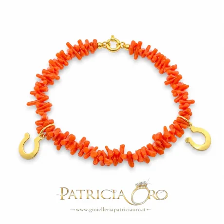 Bracciale Donna in Corallo Sciacca con Ciondoli Portafortuna