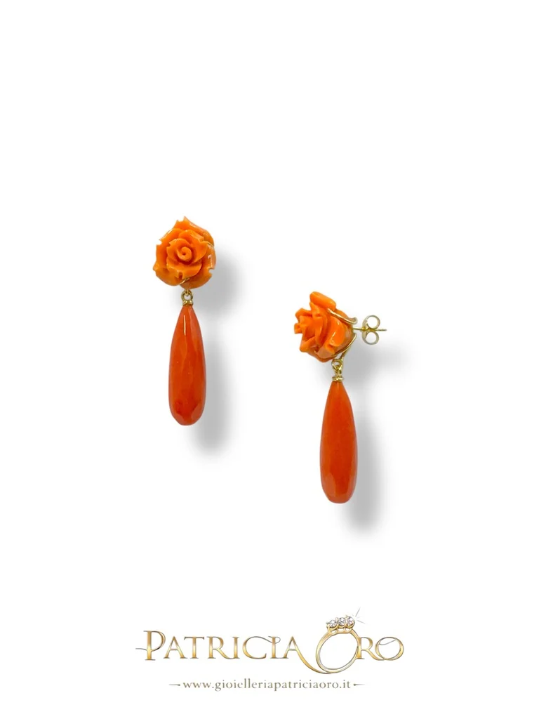 Orecchini corallo sciacca, rose incise con gocce sfaccettate