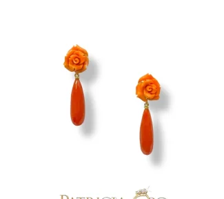Orecchini corallo sciacca, rose incise con gocce sfaccettate