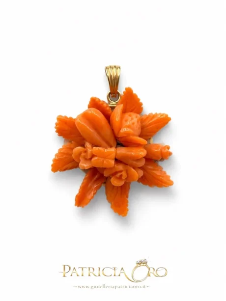 Ciondolo Corallo Sciacca Frutta e Fiori in Oro